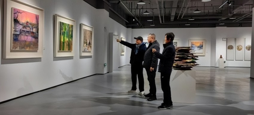 “移山——孟新宇油画作品展”在商丘工学院美术馆举行(图11)