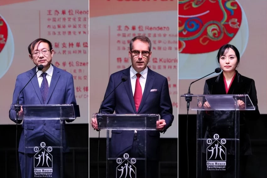 新春乐章唱响多瑙河畔——2025年欢乐春节演出活动在匈牙利卡辛茨巴茨卡市举办(图2) 新春乐章唱响多瑙河畔——2025年欢乐春节演出活动在匈牙利卡辛茨巴茨卡市举办(图2)