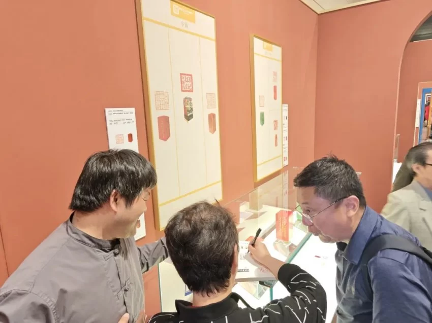 这个“五一”假期,北京中轴线首次“做客”上海(图3) 这个“五一”假期,北京中轴线首次“做客”上海(图3)